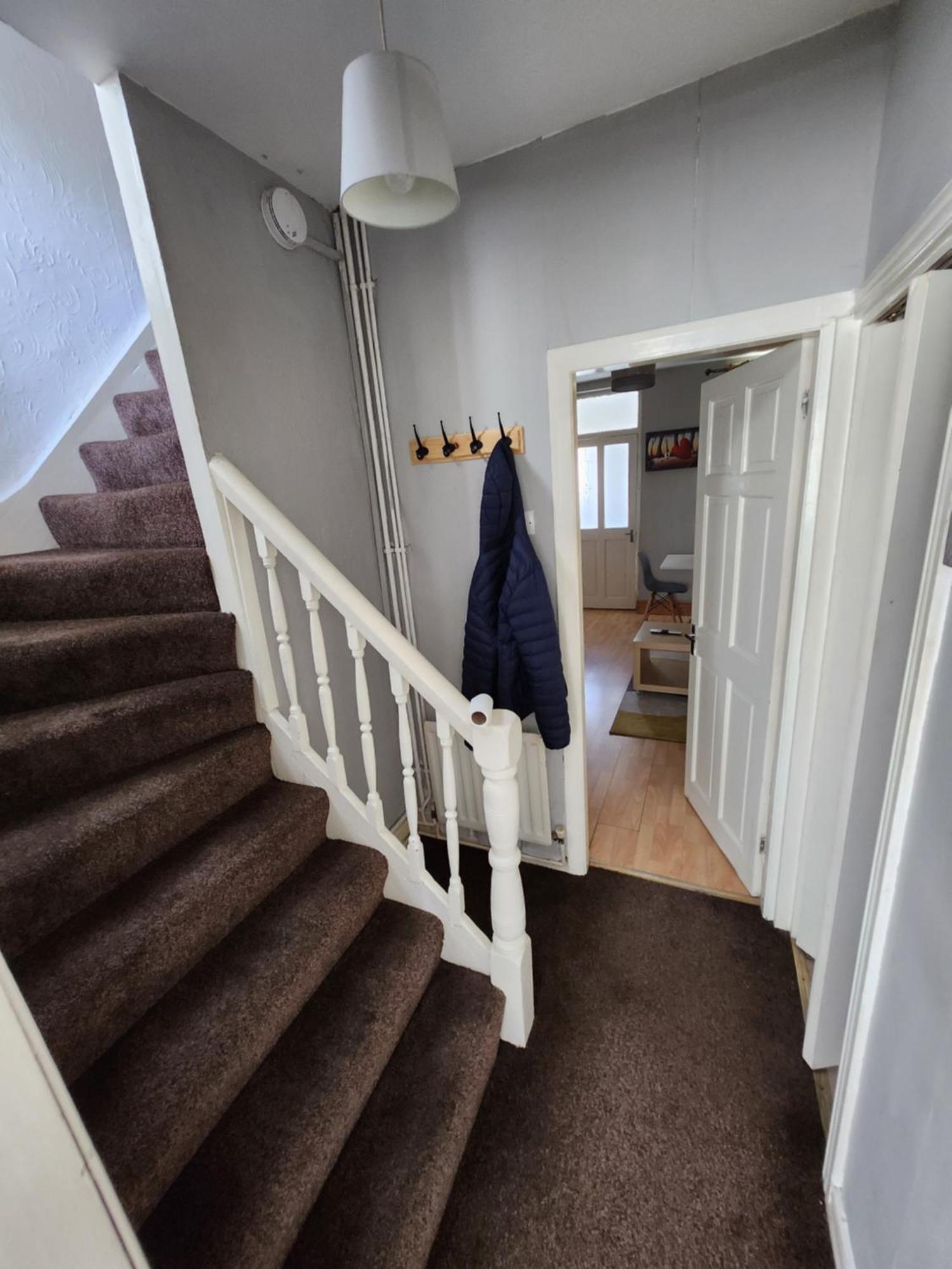 Primos Executive - 2 Bedroom House In Wallsend نيوكاسل أبون تاين المظهر الخارجي الصورة